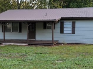 678 Peachtree Ln, Kingston, TN 37763