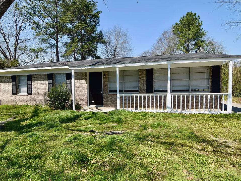 3613 Alene Cir