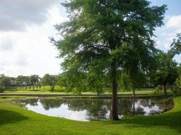 1829 Lakecrest Cir, Carrollton, TX 75006