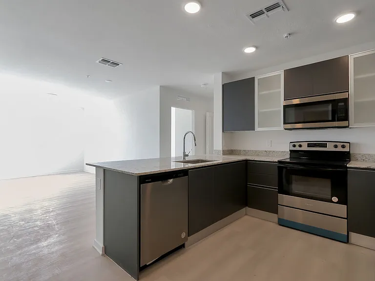 5579 Millenia Park Blvd #522 — Photo 8