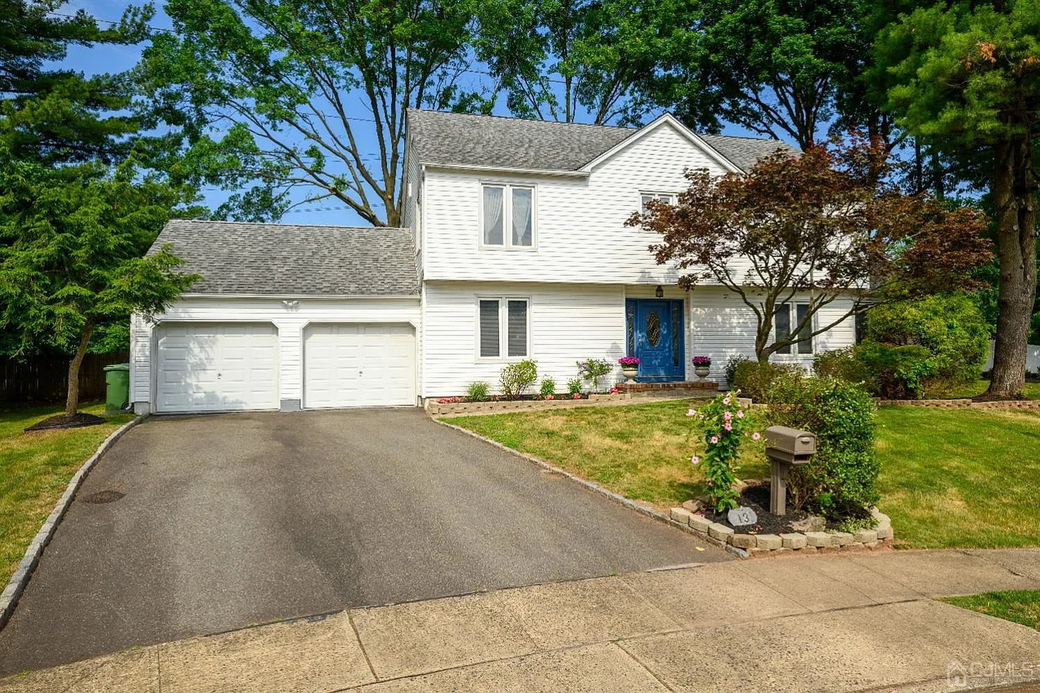 13 Parkwood Ct photo 1