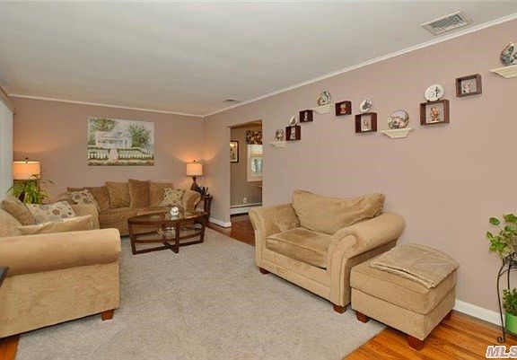 2nd image of 43 5th St