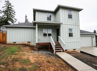 1575 Red Hills Pl, Cottage Grove, OR 97424