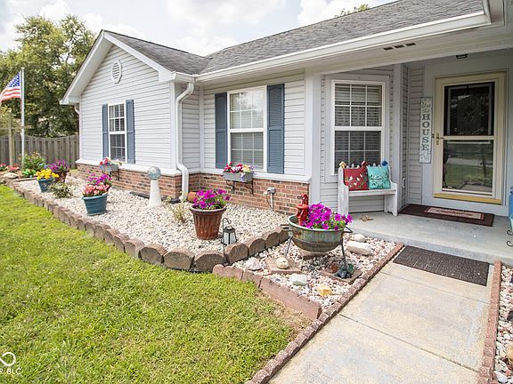 4th image of 5123 Pine Hill Dr