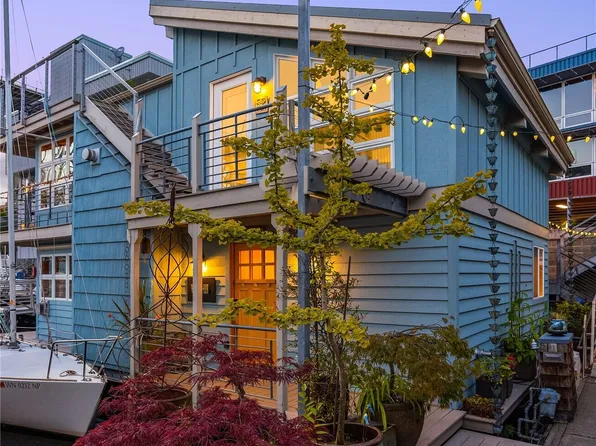 933 N Northlake Way #15, Seattle, WA 98103