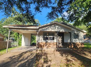1233 Mimosa St, Malvern, AR 72104