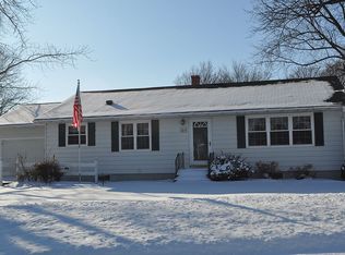 204 7th St SW, West Bend, IA 50597