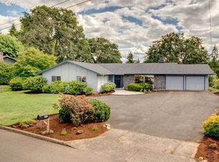 509 NW Overlook Dr, Vancouver, WA 98665