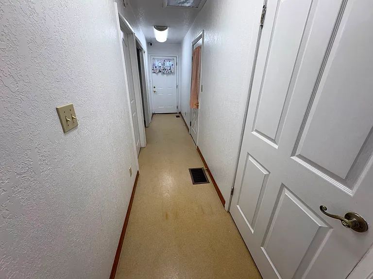 3983 S Illinois Ave — Photo 11
