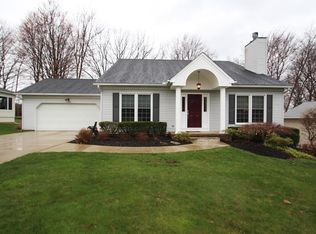 7918 Preston Hill Ct, Mentor, OH 44060