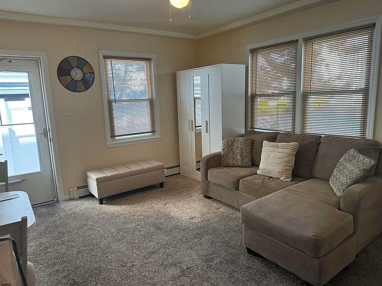 9505 Ventnor Ave #1 — Photo 7