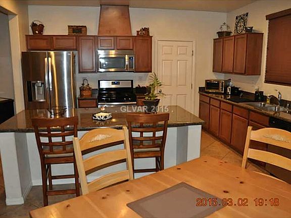 5th image of 1059 Via Nandina Pl