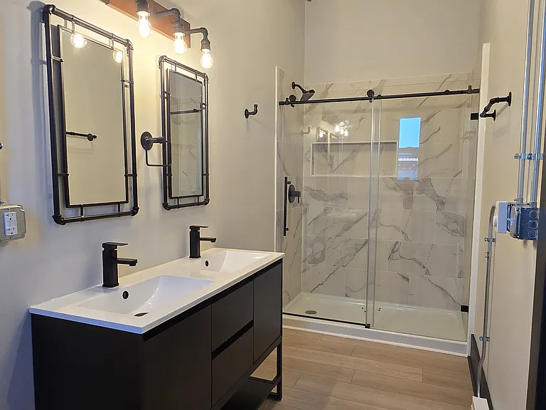 221 N Main St #200 — Photo 3