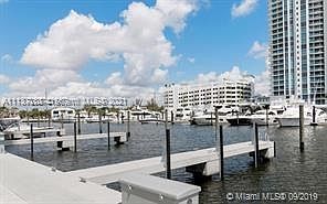 3rd image of 17211 Biscayne Blvd #58