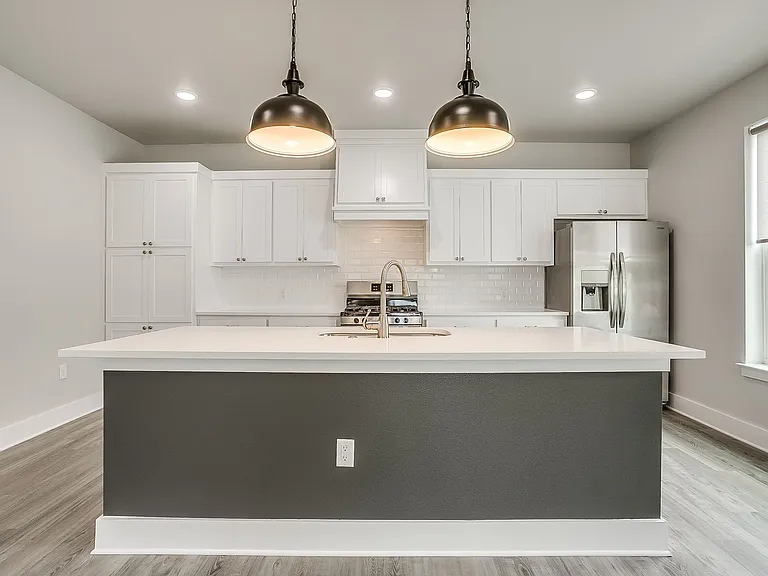 2716 Forest Park Blvd — Photo 34