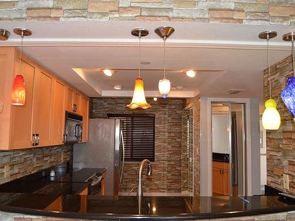 4th image of 2 Adalia Ave APT 805