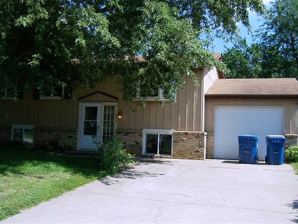 1st image of 612 Cherry Street Ct