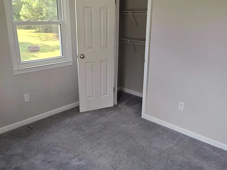 1124 Horseshoe Rd — Photo 12