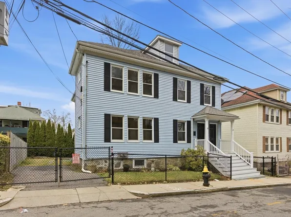 23-25 Suncrest Rd, Hyde Park, MA 02136