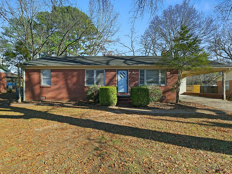 60 Russell Rd