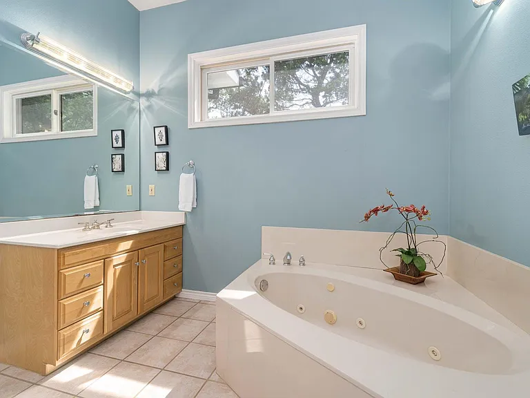 2102 Paisano Rd — Photo 21