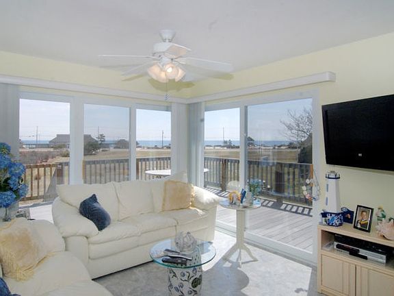 5th image of 38 Desano Dr