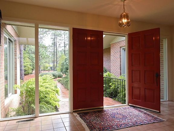 18Foyer