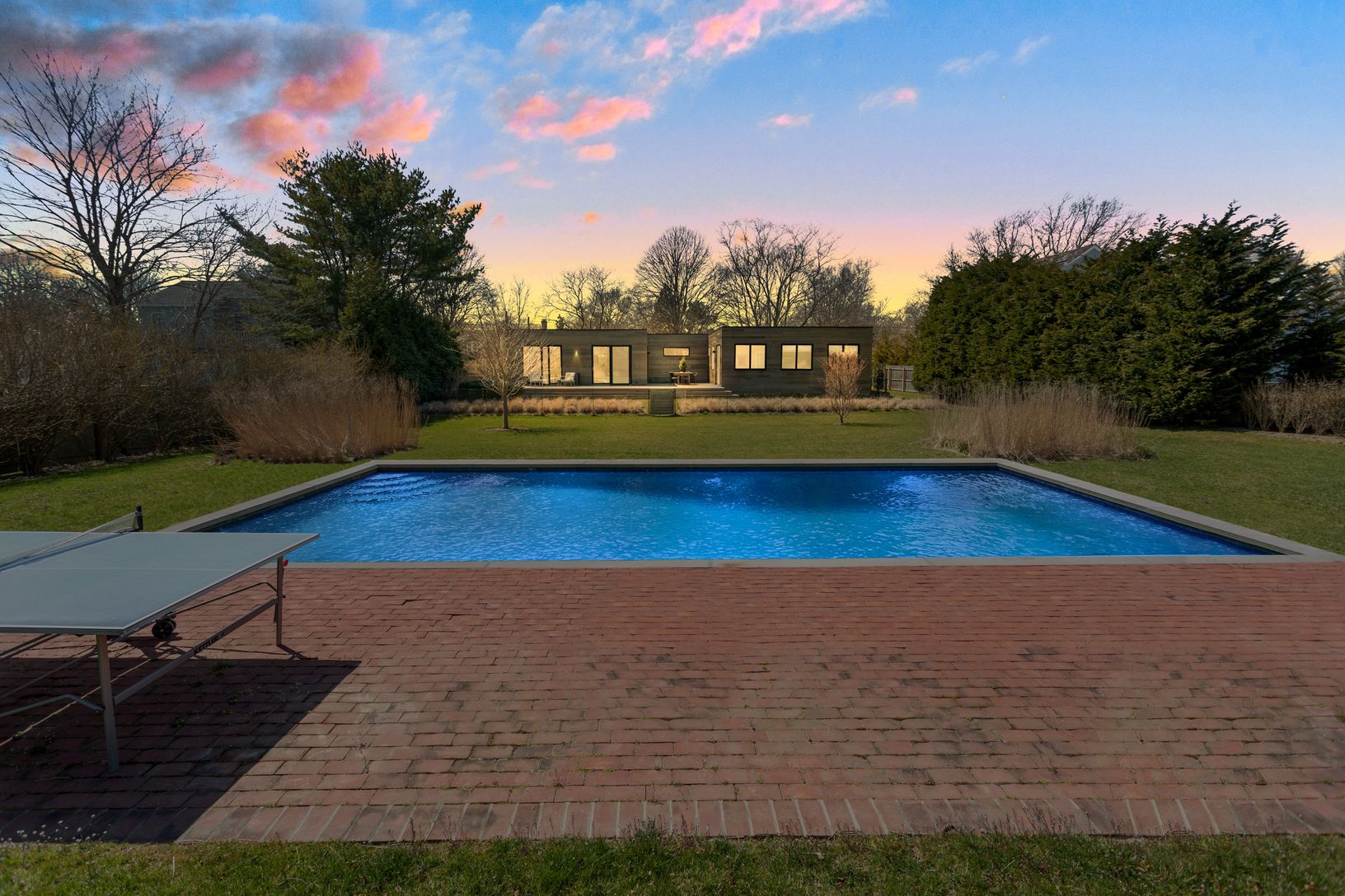  Heated pool