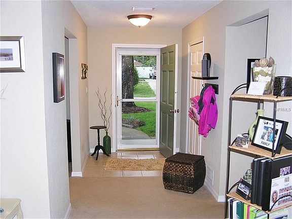 3rd image of 48 Palmetto Dr