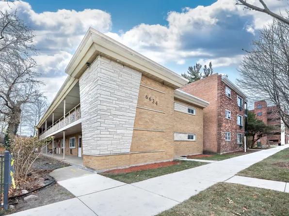 6634 W Windsor Ave APT 8, Berwyn, IL 60402