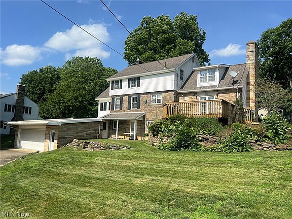2nd image of 1108 Wooster Rd