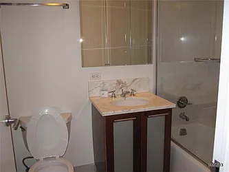 Rented by Space Marketing Shop