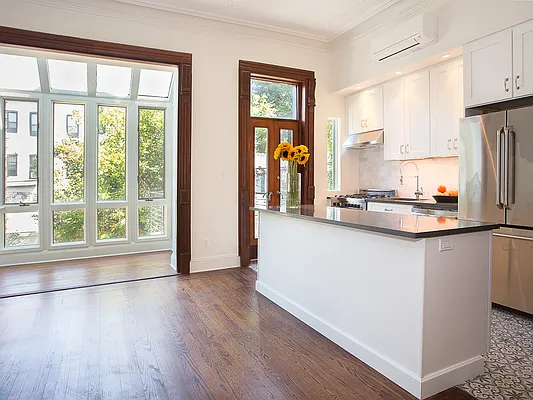 Rented by Townsley & Gay, LLC | media 78