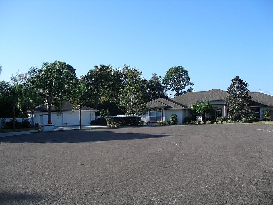 1st image of 427 Cobra Ct