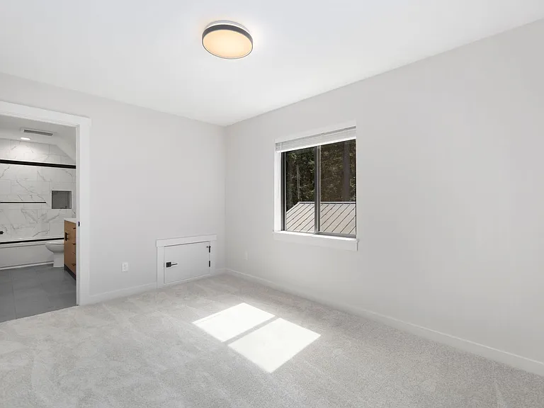 18545 Woodside Dr SE — Photo 19
