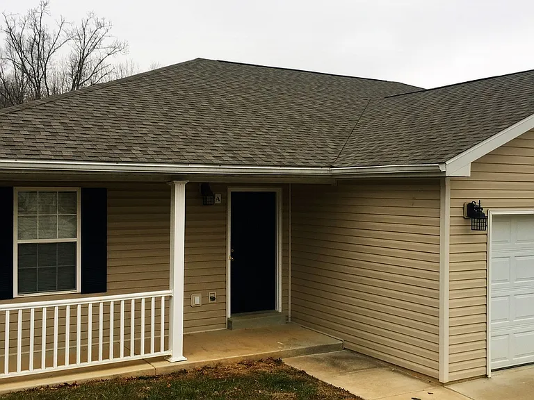 20979 Harbor Ln — Photo 1