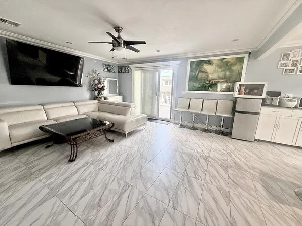 574 Nantasket Ave #574, Hull, MA 02045