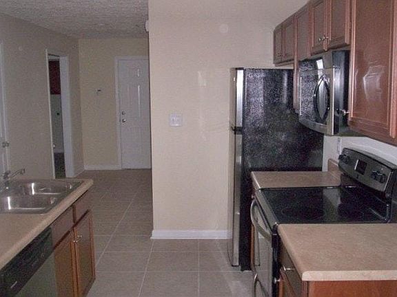 Lots of Storage in Kitchen