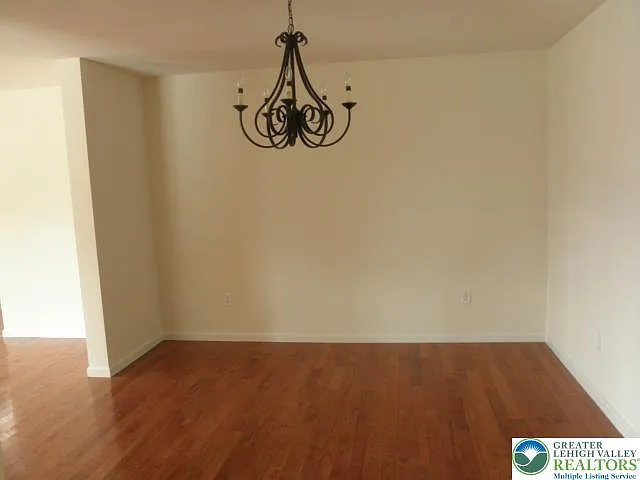 4160 Ross Rd — Photo 10