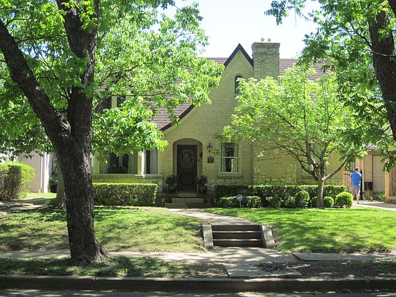2nd image of 5414 Monticello Ave