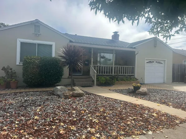 214 Dundee Dr, Monterey, CA 93940