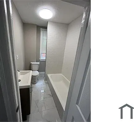 3 bed, 1000 sqft, $1,700 — Photo 3