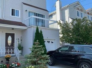 514 Travis Ave, Staten Island, NY 10314