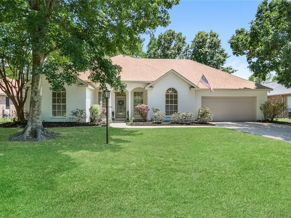 2308 Crossing Ct, Mandeville, LA 70448