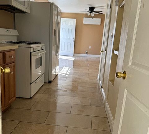 4th image of 141 Fairmont Ave #141
