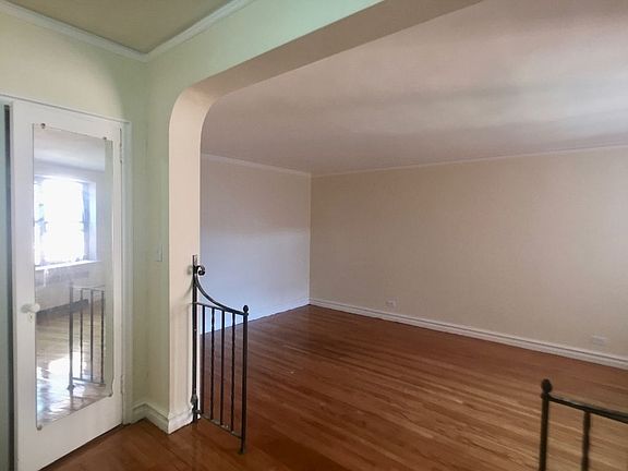 2nd image of 235 Seaman Ave APT 5F