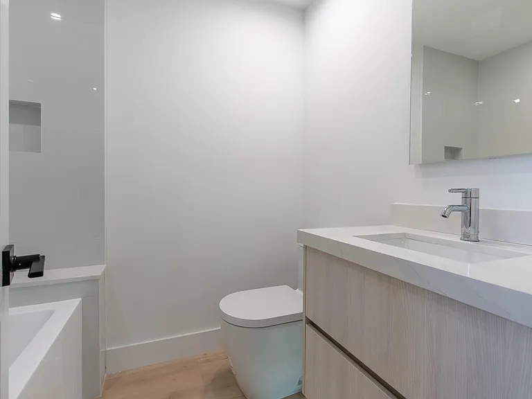 2184 Appaloosa Trl — Photo 31