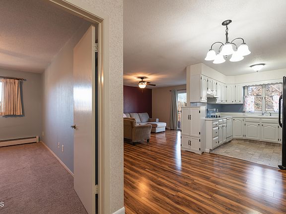 2nd image of 2105 N Kavaney Dr APT 1