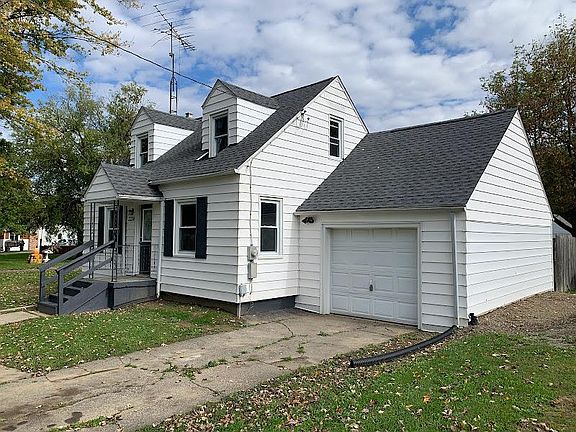 2nd image of 3336 Eastdale Dr