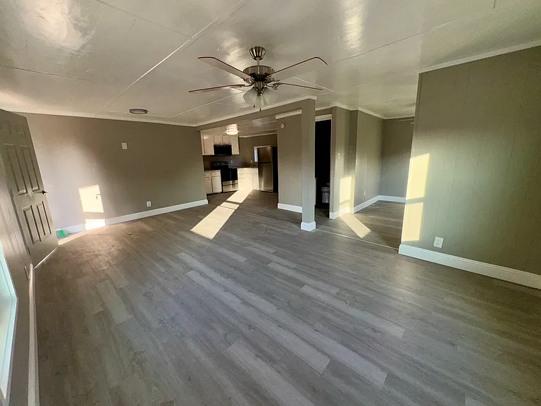 5341 Brown Ln #7 — Photo 2
